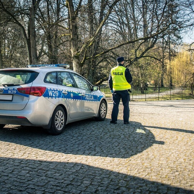 Zatrzymany za nadmierną prędkość. Kierowca BMW przekroczył prędkość o 56 km/h!