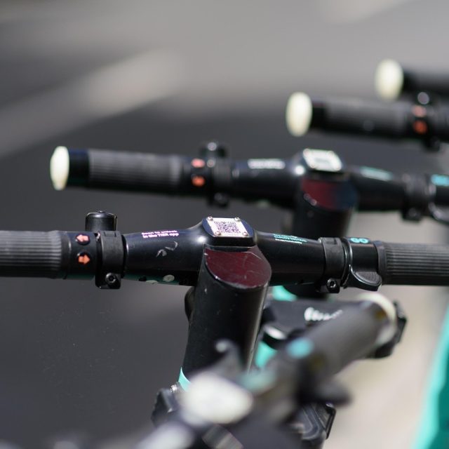 17-latek bez kasku, czterech pijanych cyklistów – policja reaguje na wypadki w Żorach