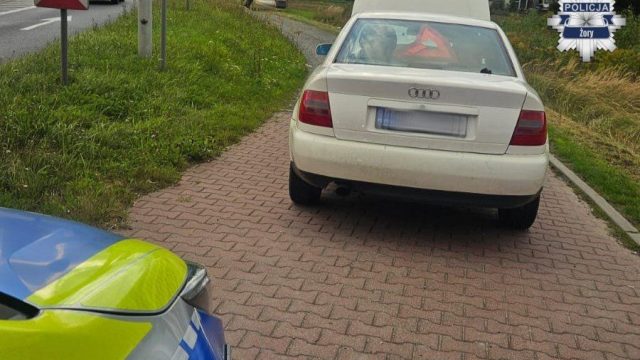 Bez prawa jazdy, pod wpływem i w przywłaszczonym aucie