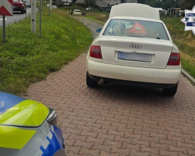 Bez prawa jazdy, pod wpływem i w przywłaszczonym aucie