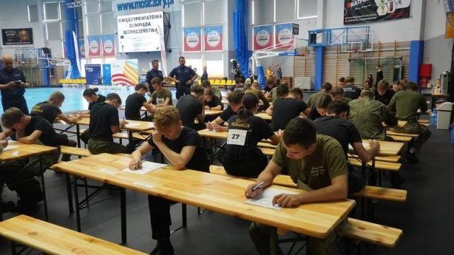 Młodzież rywalizowała w II Międzypowiatowej Olimpiadzie Bezpieczeństwa w Żorach