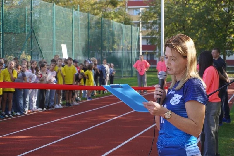 Bieżnia lekkoatletyczna w Żorach uroczyście otwarta – inwestycja za 200 tys. zł [FOTO] - fotoreportaż