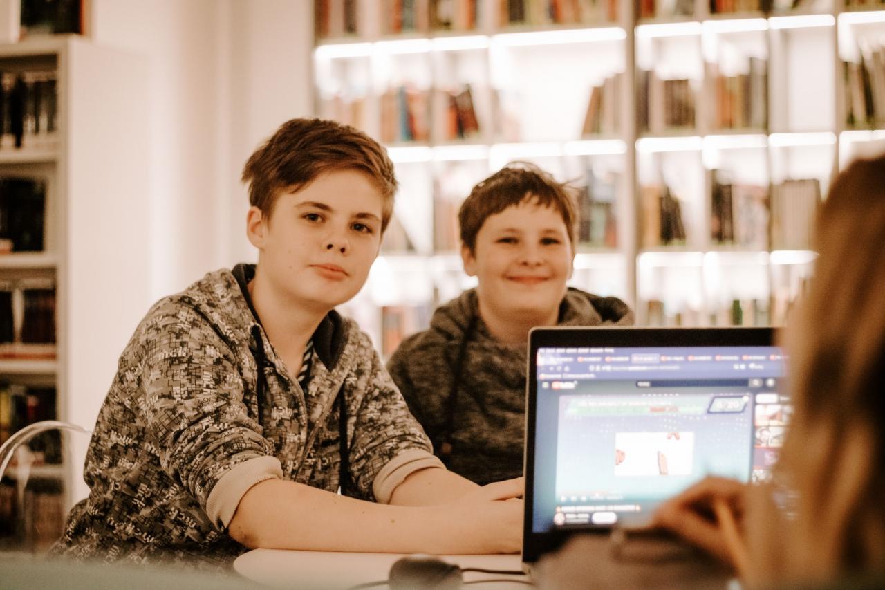 Noc pełna wrażeń! Żory świętowały X Ogólnopolską Noc Bibliotek [FOTO] - fotoreportaż