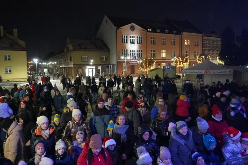 Tłumy żorzan witały Mikołaja na Rynku [ZDJĘCIA] - fotoreportaż