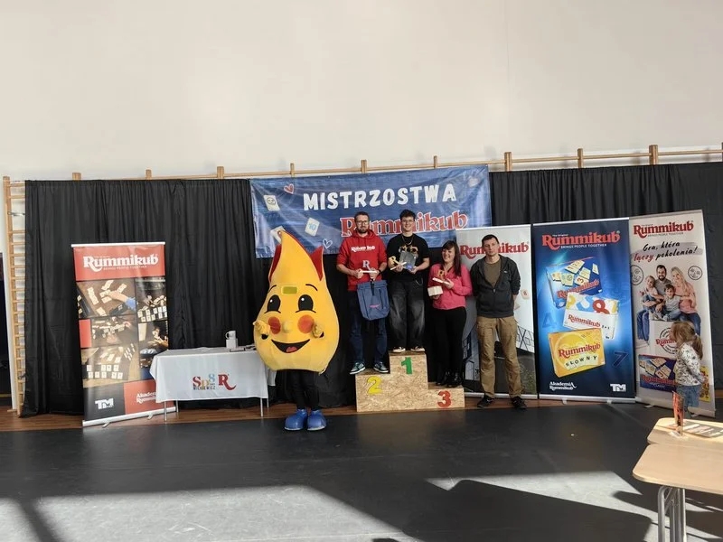 2025.10.06 - III Mistrzostwa Szkół w Rummikub - fotoreportaż