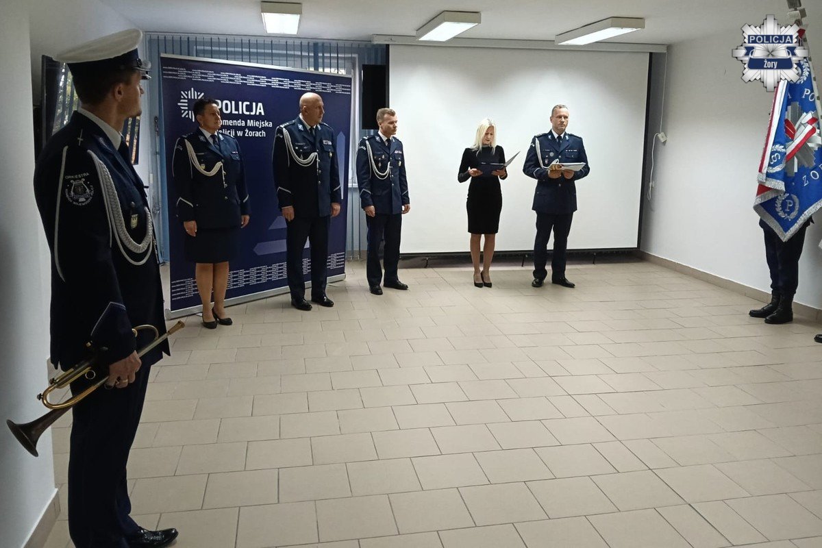 Zmiana na stanowisku Komendanta Miejskiego Policji w Żorach - fotoreportaż