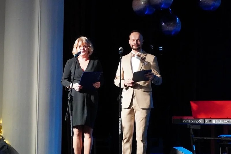 Technikum nr 1 w Żorach świętowało 50-lecie! Jubileusz z klasą i Żorkiem Profesjonalistą - fotoreportaż