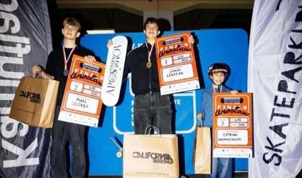 Żorzanin Maksymilian Leszner wicemistrzem Polski w jeździe na deskorolce!