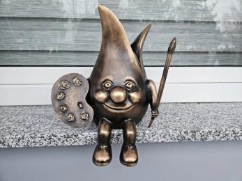 Żorek Plastyk dołączył do rodziny żorskich figurek. Nowa rzeźba przed ZS3