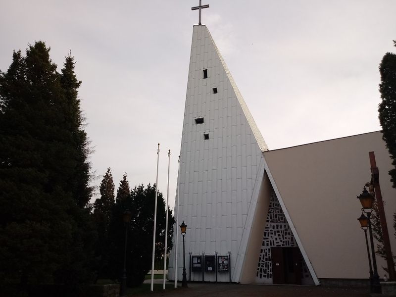 Rój - Kościół pw. Podwyższenia Krzyża Świętego