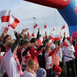 Żorzanie pobiegli w biało-czerwonych barwach