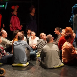 Pracownicy Przedszkola nr 16 w Żorach zagrali w wyjątkowym spektaklu