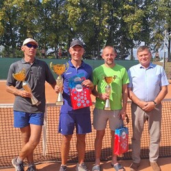 Wakacyjny Turniej Tenisa Ziemnego