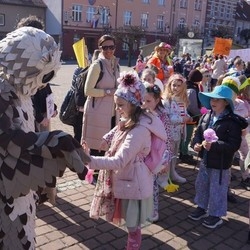 Pochód Wiosenny na Rynku