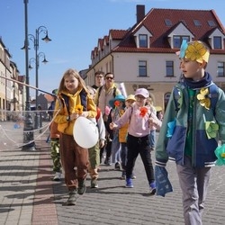 Pochód Wiosenny na Rynku