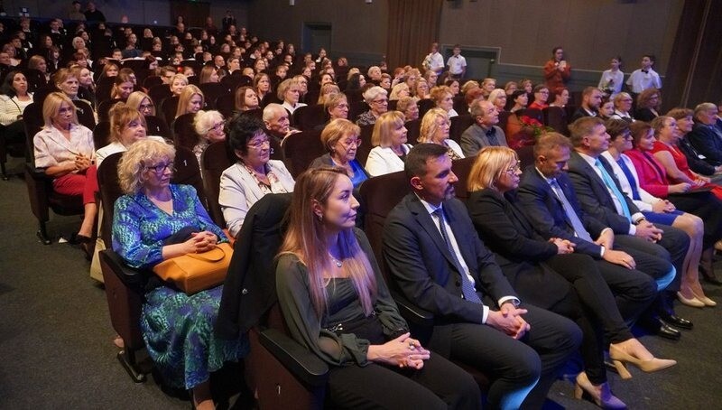 45 lat SP nr 16 w Żorach. Świętowanie pełne emocji i wspomnień