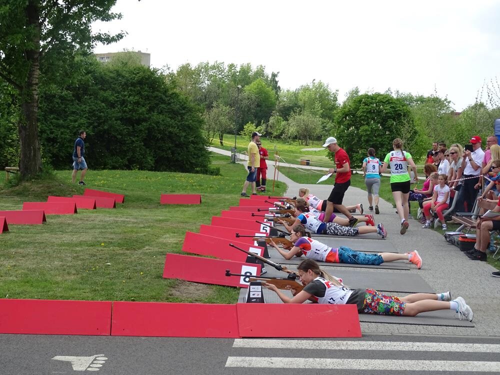 W niedzielę (29.04.) w Parku Cegielnia po raz kolejny odbyły się zawody "Biathlon Dla Każdego", które przyciągnęły miłośników sportu nie tylko z naszego miasta, ale z całego regionu. Zobaczcie naszą fotorelację!