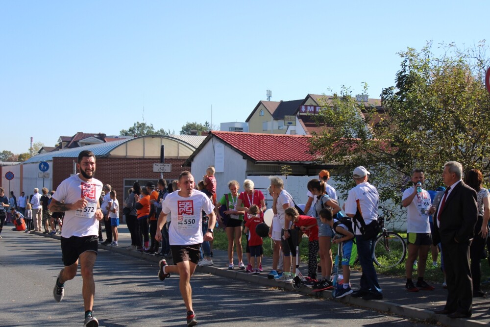 Setki zawodników wzięło w niedzielę udział w jedenastej edycji Żorskiego Biegu Ulicznego. Zobaczcie zdjęcia!