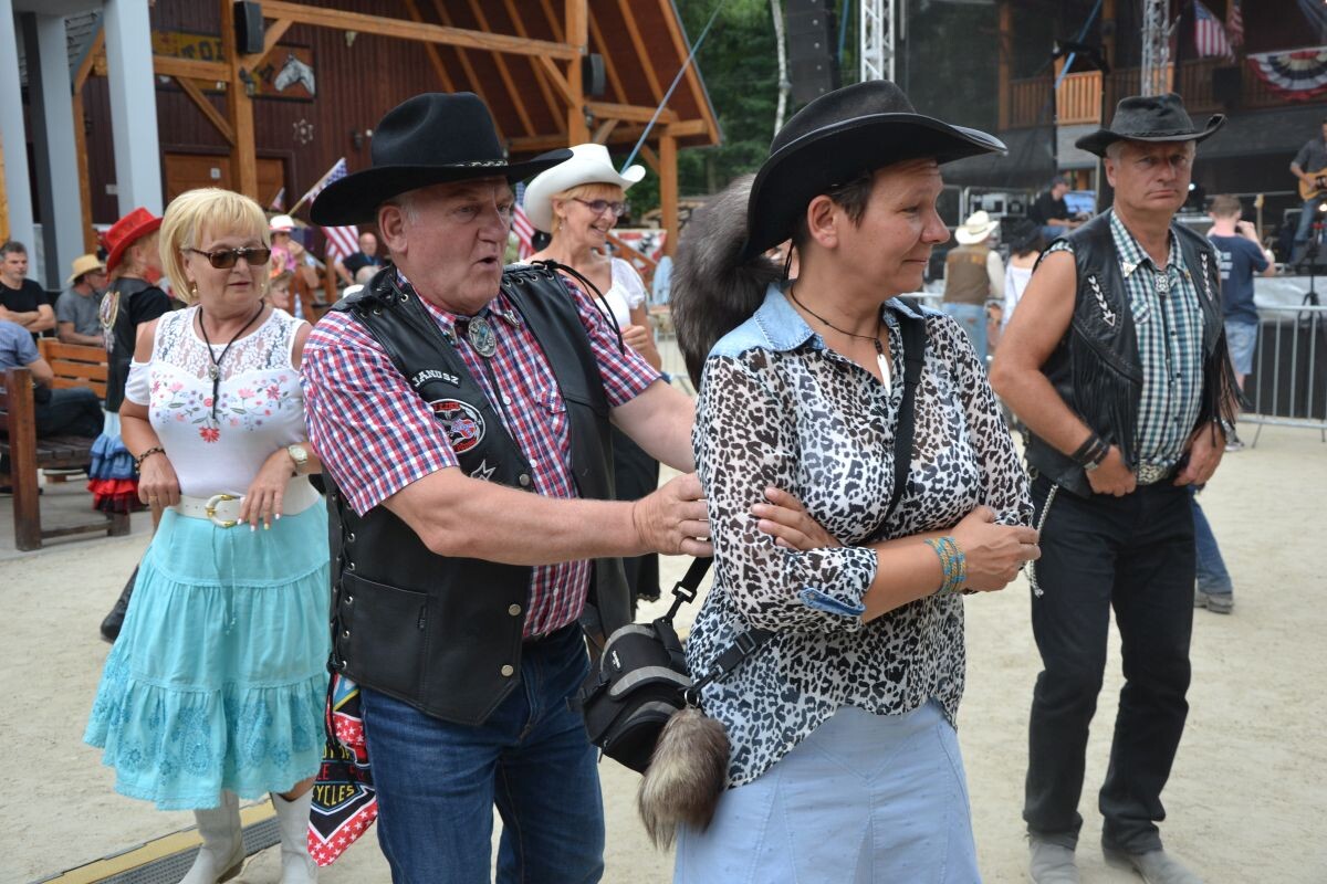 Tańce na festiwalu country