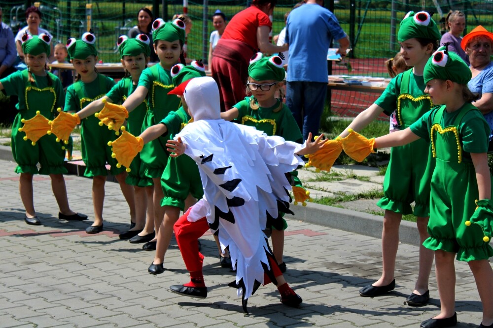 Za nami festyn majowy w Roju zorganizowany przez Miejski Ośrodek Kultury, na którym można było obejrzeć występ Wesołych Nutek. Zobaczcie naszą fotorelację!