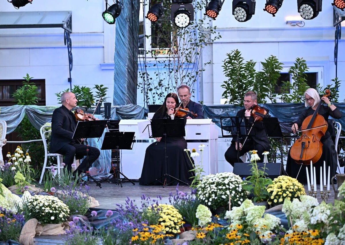 W Pałacu Baranowice w Żorach odbyła się wyjątkowa Gala Wiedeńska z okazji 200. urodzin Straussa / fot. MOK