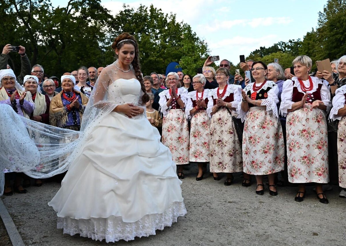 W Pałacu Baranowice w Żorach odbyła się wyjątkowa Gala Wiedeńska z okazji 200. urodzin Straussa / fot. MOK