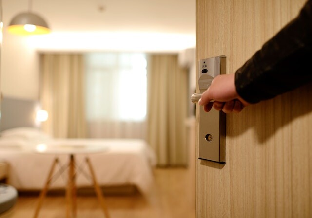 Jak wybrać hostel na krótkoterminowy pobyt? Noclegi Katowice IEM w pigułce
