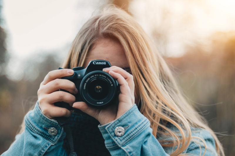 Konkurs plastyczny i fotograficzny "Zrozumieć Herberta"