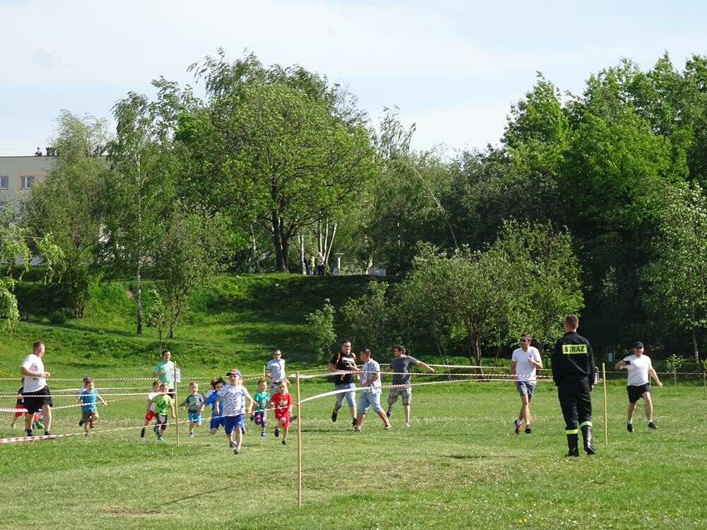 Zawody pt. &#8222;Przedszkolaki i uczniaki na start&#8221; odbyły się 1 maja w Parku Cegielnia przy gorącym dopingu. Zobaczcie zdjęcia!