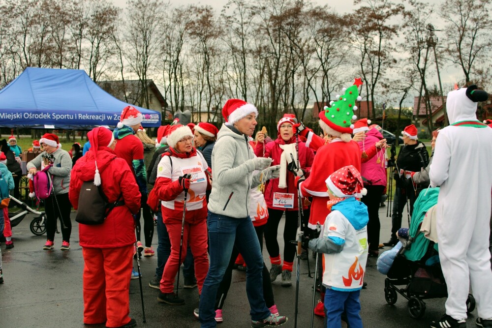 W niedzielę odbył się charytatywny bieg i marsz nordic walking na rzecz 9-letniego Artura z Żor. Zobaczcie zdjęcia!