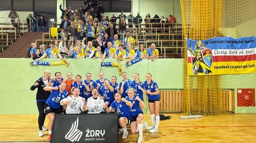 MTS Żory wraca na szczyt! Pewne zwycięstwo w derbach z Pietrowicami