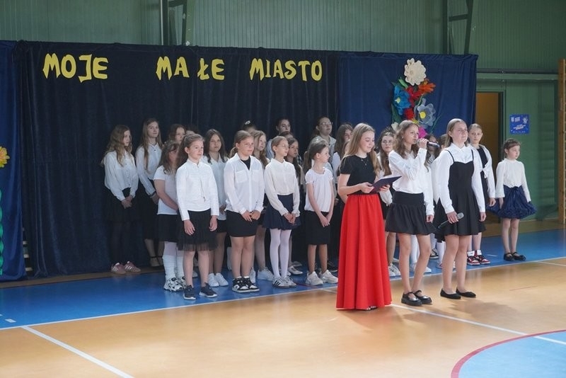 Nowy segment szkoły w Rowniu-Folwarkach oficjalnie otwarty / fot. UM Żory