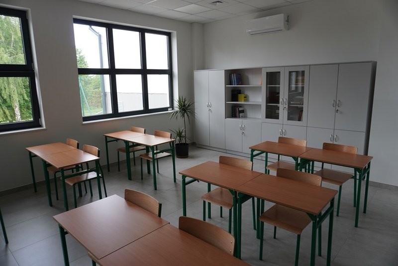 Nowy segment szkoły w Rowniu-Folwarkach oficjalnie otwarty / fot. UM Żory