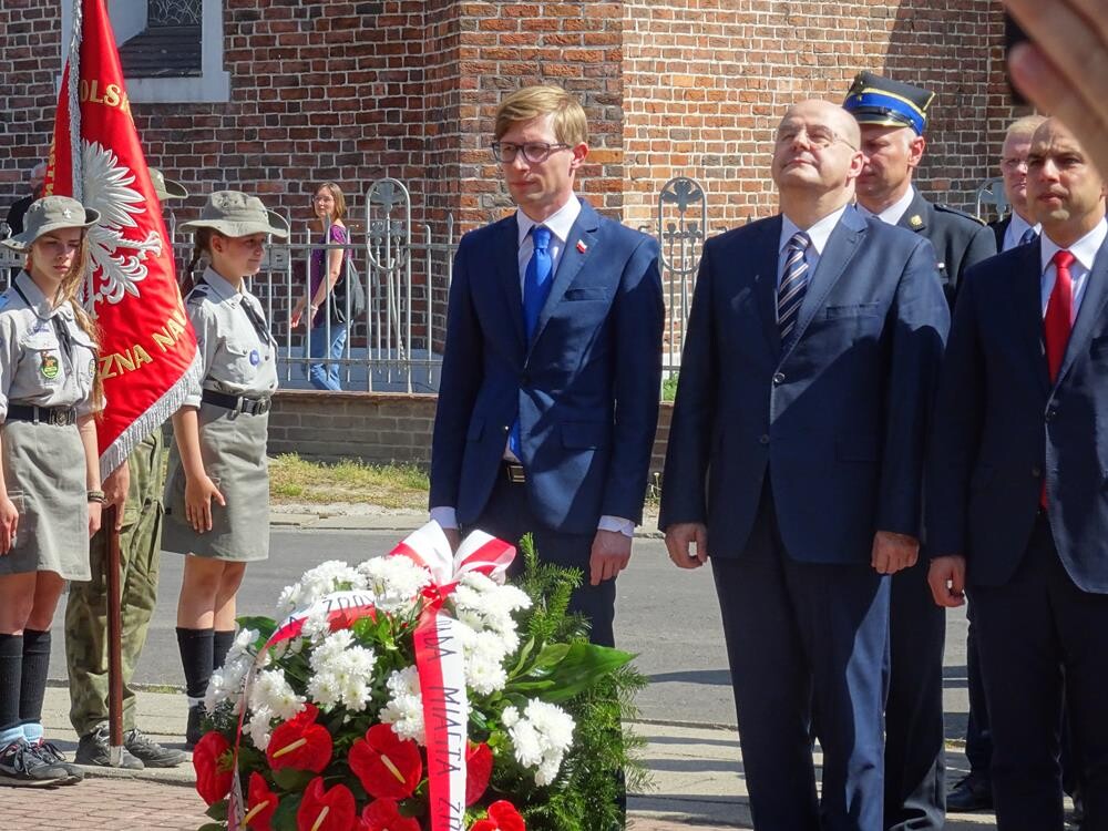 W tym roku obchodzimy 227. rocznicę uchwalenia Konstytucji 3 Maja. Podobnie jak w całym kraju, również w Żorach odbyły się oficjalne uroczystości.