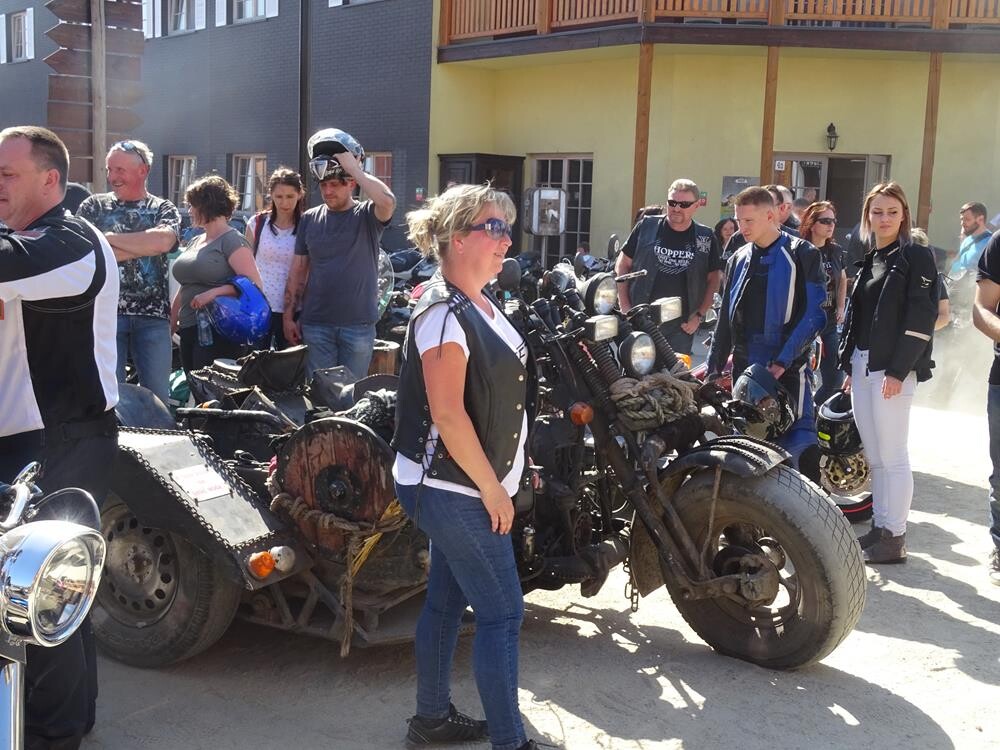 W sobotę 21 kwietnia w Miasteczku Twinpigs oficjalnie rozpoczął się sezon motocyklowy w Żorach. Zobaczcie zdjęcia z imprezy!