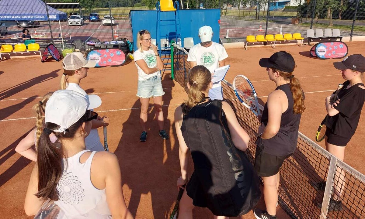 8 czerwca 2024 r. na kompleksie kortów tenisowych Ośrodka rekreacyjno-wypoczynkowego w Żorach Roju odbył się turniej tenisa ziemnego dla dzieci i młodzieży / fot. MOSiR Żory