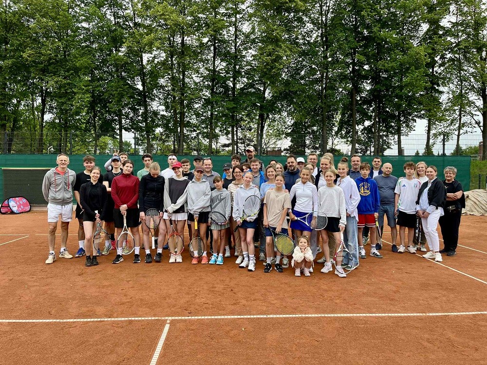 Piknik Tenisowy 2025 w Żorach zakończony sukcesem! Ponad 20 młodych tenisistów walczyło o zwycięstwo w corocznym turnieju / fot. MOSiR Żory