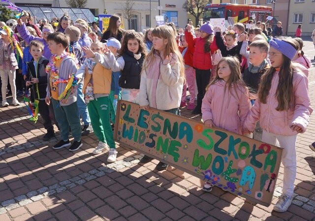 Dzieci z Żor przywitały wiosnę i wsparły osoby z Zespołem Downa / fot. UM Żory
