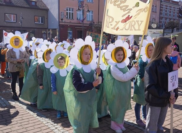 Dzieci z Żor przywitały wiosnę i wsparły osoby z Zespołem Downa / fot. UM Żory