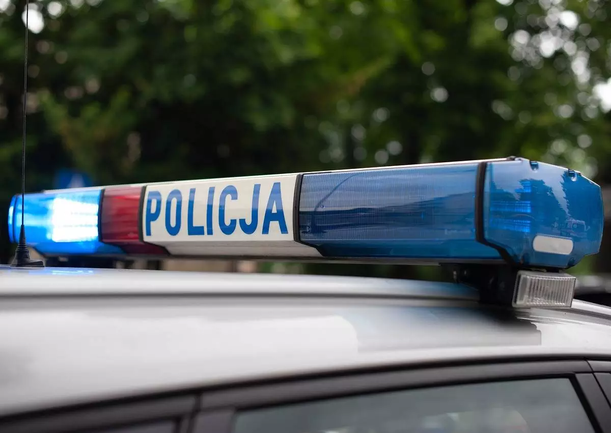 Policjanci pomogli roztrzęsionej 59-latce. Kobieta wyszła z hotelu i się zgubiła / fot. Pixabay
