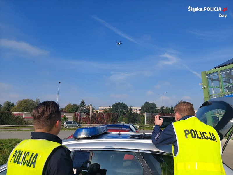 Policyjne działania z wykorzystaniem drona