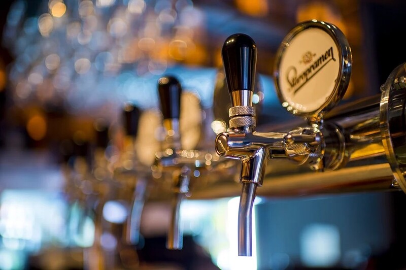 Prowadził sprzedaż alkoholu mimo obostrzeń. Co mu grozi?