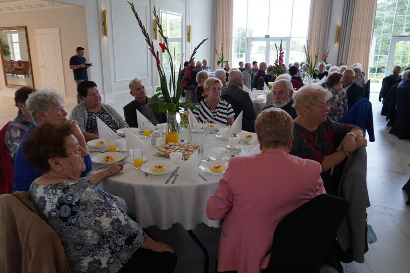 Po rocznej przerwie, spowodowanej sytuacja pandemiczną, Prezydent Miasta Żory Waldemar Socha ponownie zaprosił żorskich seniorów do wspólnego świętowania Dnia Seniora.