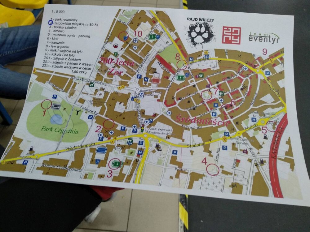 Wiatr i deszcz nie zniechęciły żorzan do udziału w kolejnej edycji rajdu wilczego.