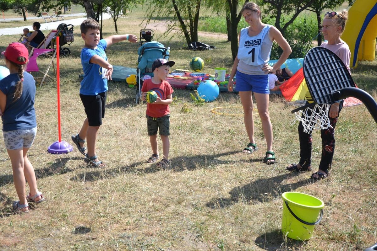 Rekreacyjny rajd rowerowy w Parku Cegielnia
