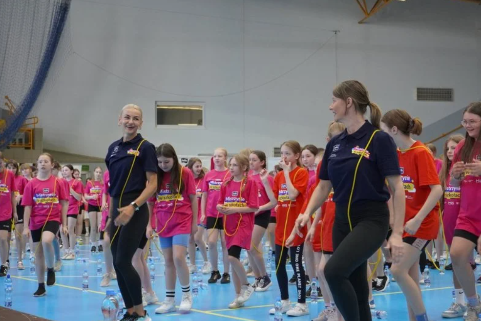 Sportowe Mistrzynie spotkały się z żorskimi uczennicami podczas wyjątkowej lekcji WF-u! / fot. UM Żory