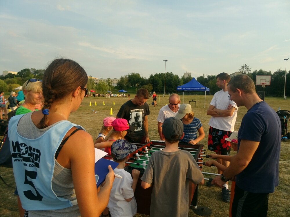 Kolejna odsłona Akcji Lato organizowanej przez Miejski Ośrodek Sportu i Rekreacji w Żorach za nami. Zobaczcie zdjęcia ze Spotkania na trawie w Parku Cegielnia!