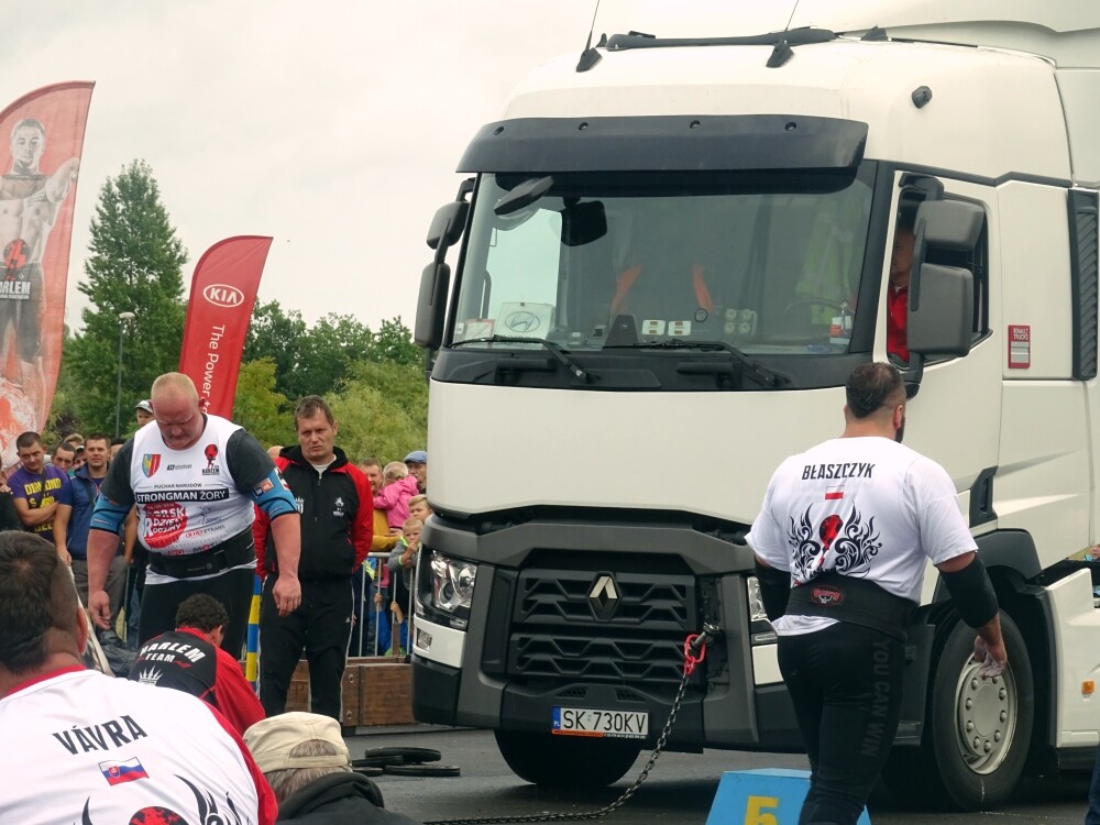 W tym roku Żorski Dzień Rodziny upłynął pod znakiem imponujących pokazów siły. Na Pucharze Narodów Strongman swoje niezwykłe umiejętności pokazali zawodnicy z Ukrainy, Czech, Białorusi, Słowacji i Polski. Zobaczcie zdjęcia!