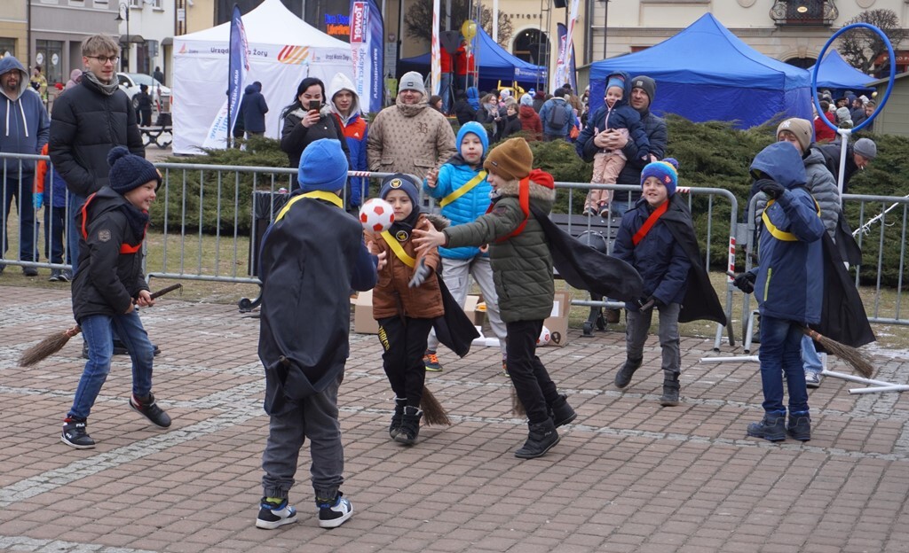 Żory świętowały 753. urodziny! Magiczne pokazy, turnieje, koncerty i atrakcje inspirowane światem Harry’ego Pottera przyciągnęły tłumy mieszkańców. Sprawdź, jak przebiegało to niezwykłe wydarzenie / fot. UM Żory