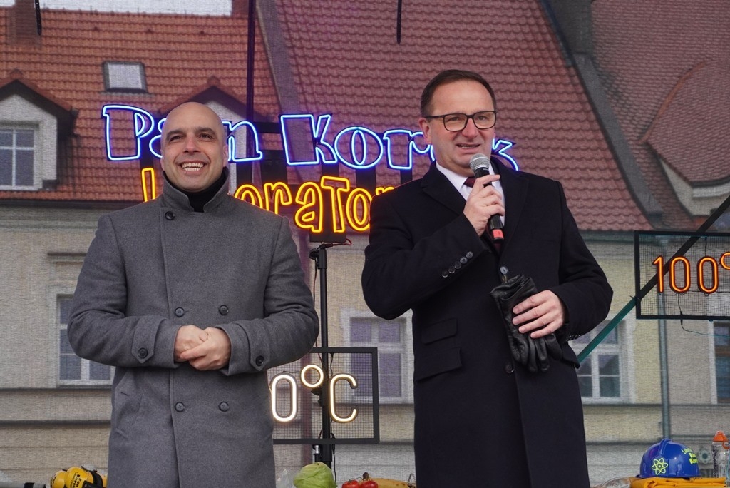 Żory świętowały 753. urodziny! Magiczne pokazy, turnieje, koncerty i atrakcje inspirowane światem Harry’ego Pottera przyciągnęły tłumy mieszkańców. Sprawdź, jak przebiegało to niezwykłe wydarzenie / fot. UM Żory